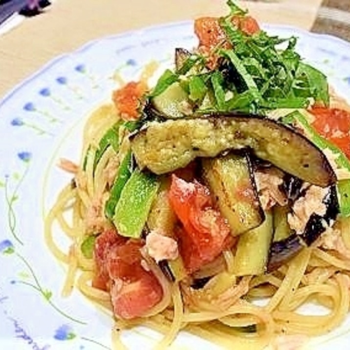 時短で作る《ツナと夏野菜たっぷりパスタ》